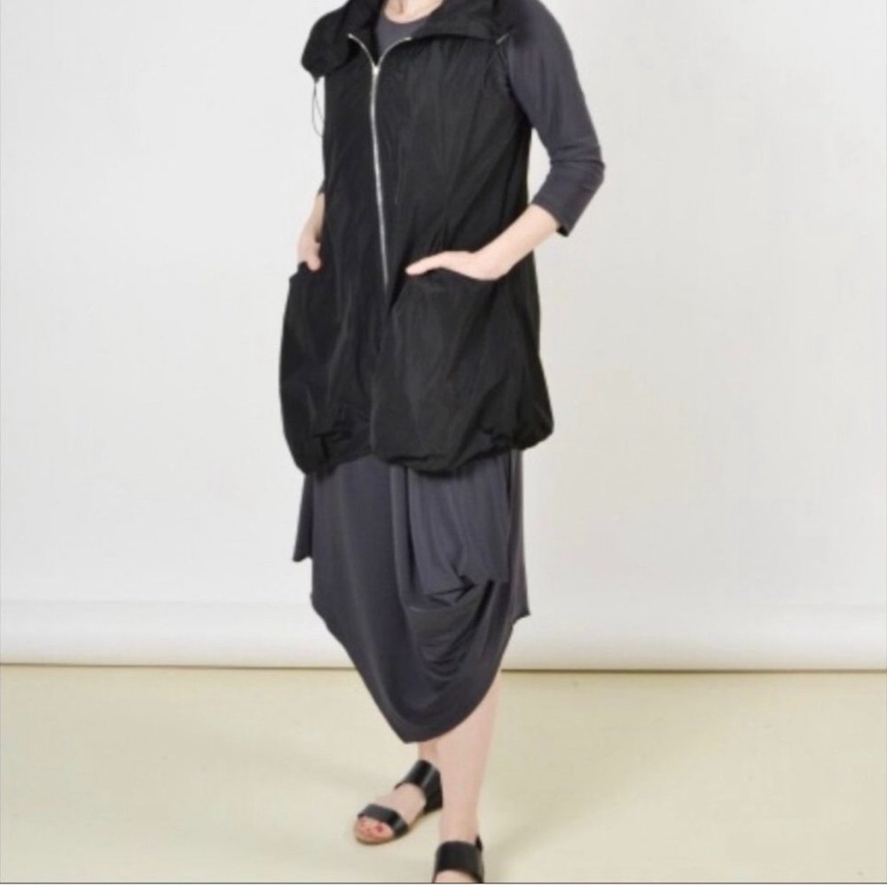Sun Kim Lagenlook Lightweight Oversized Vest, L